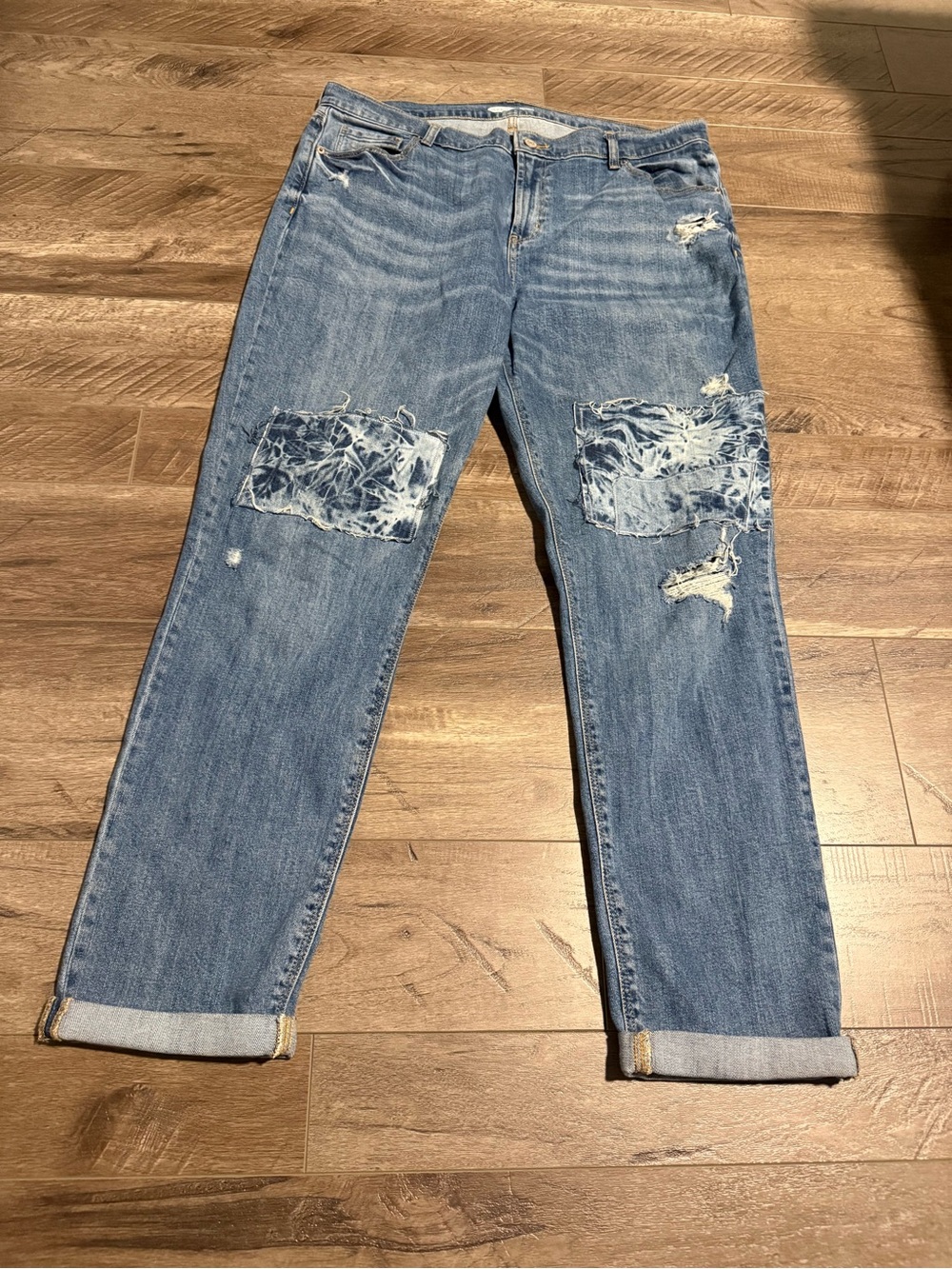 Old Navy Boyfriend Mid Rise Blue Distressed Patchwork Tie Dye Jeans Tall